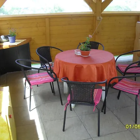 בית אירוח U Peta *